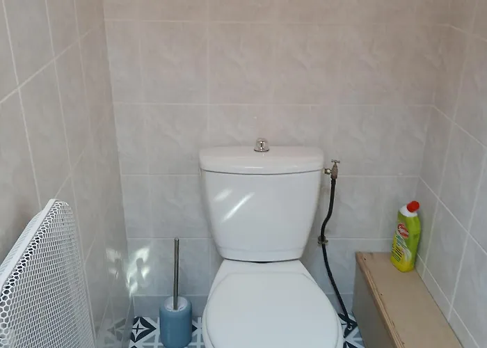 Neuf Et Equipe Bord De Agon-Coutainville